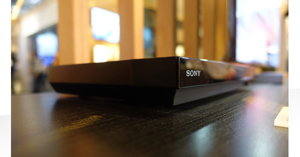 Sony UBPX700 Review (4K UHD player)  Home Media Entertainment
