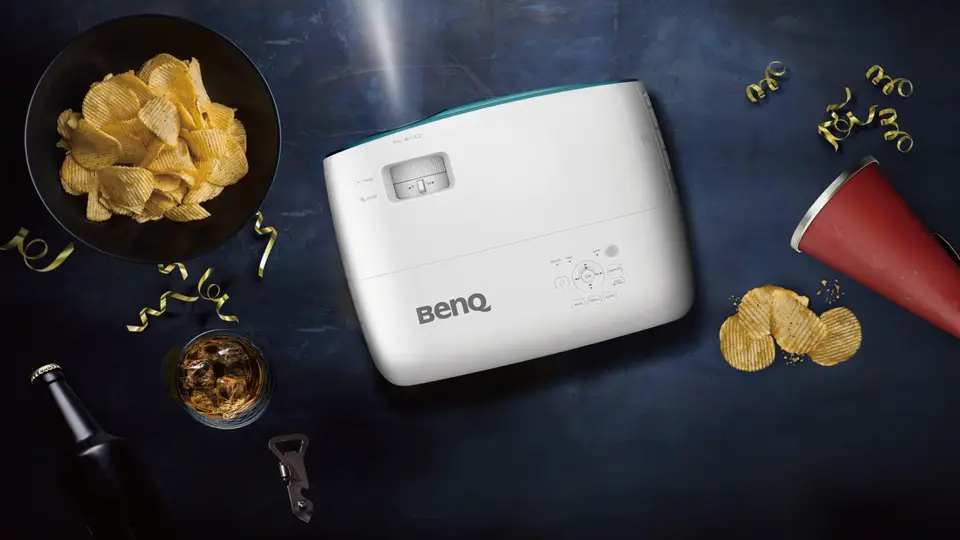 BenQ TK800M Review (4K DLP Projector)