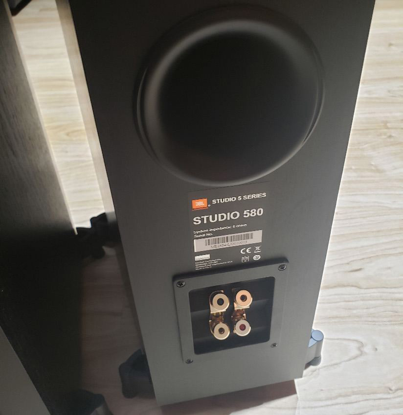 Renewed JBL Studio 580 Dual 6.5-Inch Floorstanding Loudspeaker Each